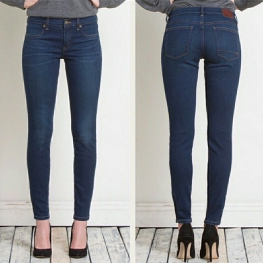 Henry & Belle Signature Skinny Dark Wash Jean